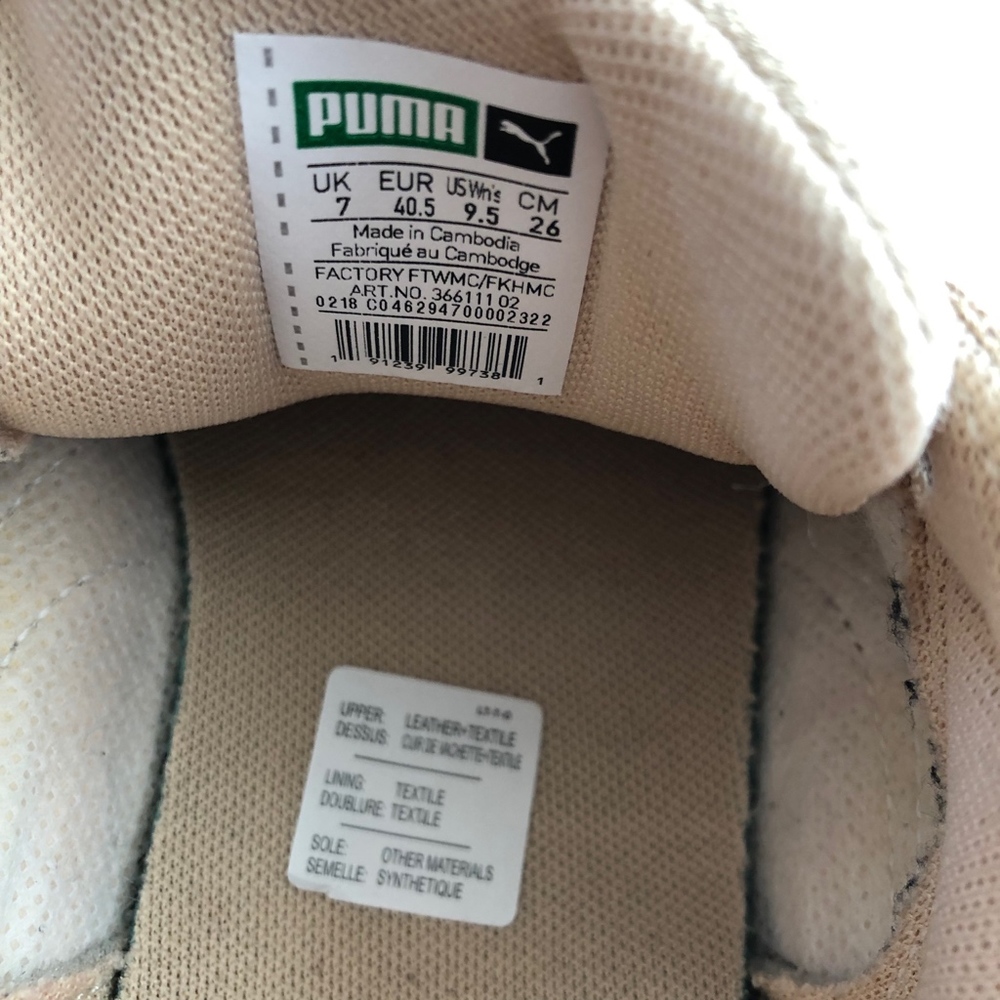 NWOT PUMA CREAM SUEDE SNEAKERS - Picture 5 of 7